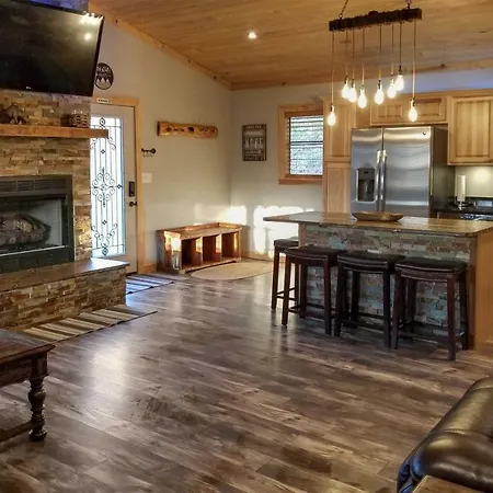 Secluded Cabin With Hot Tub, 3 Mi To Pigeon Forge! Sevierville Exterior photo