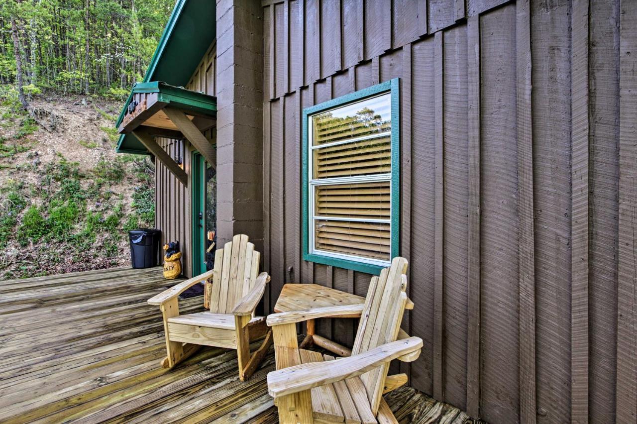 Secluded With Hot Tub, 3 Mi To Pigeon Forge! Ferienhaus *